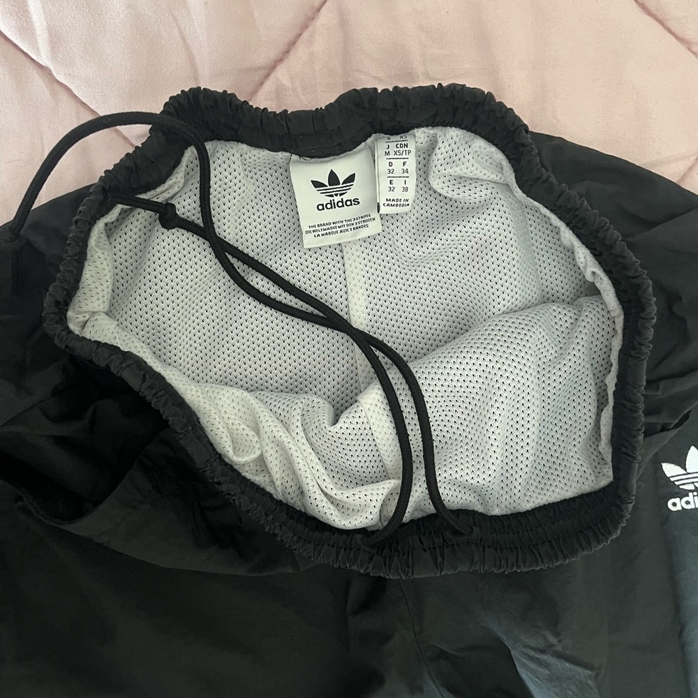 Vintage Adidas Size XS Parachute Joggers - Picture 6 of 7